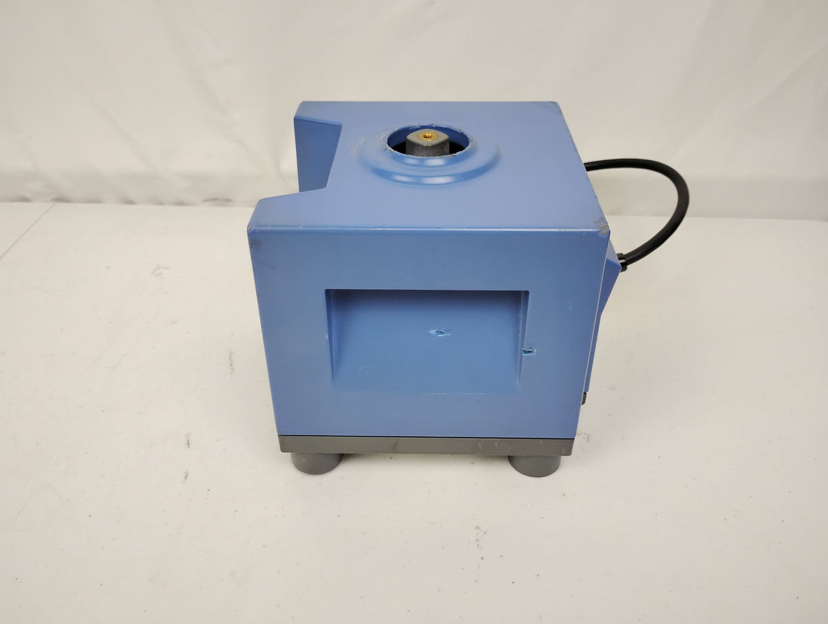 IKA Vortex 3 Shaker 500-2500 RPM | P/N: V3 S001