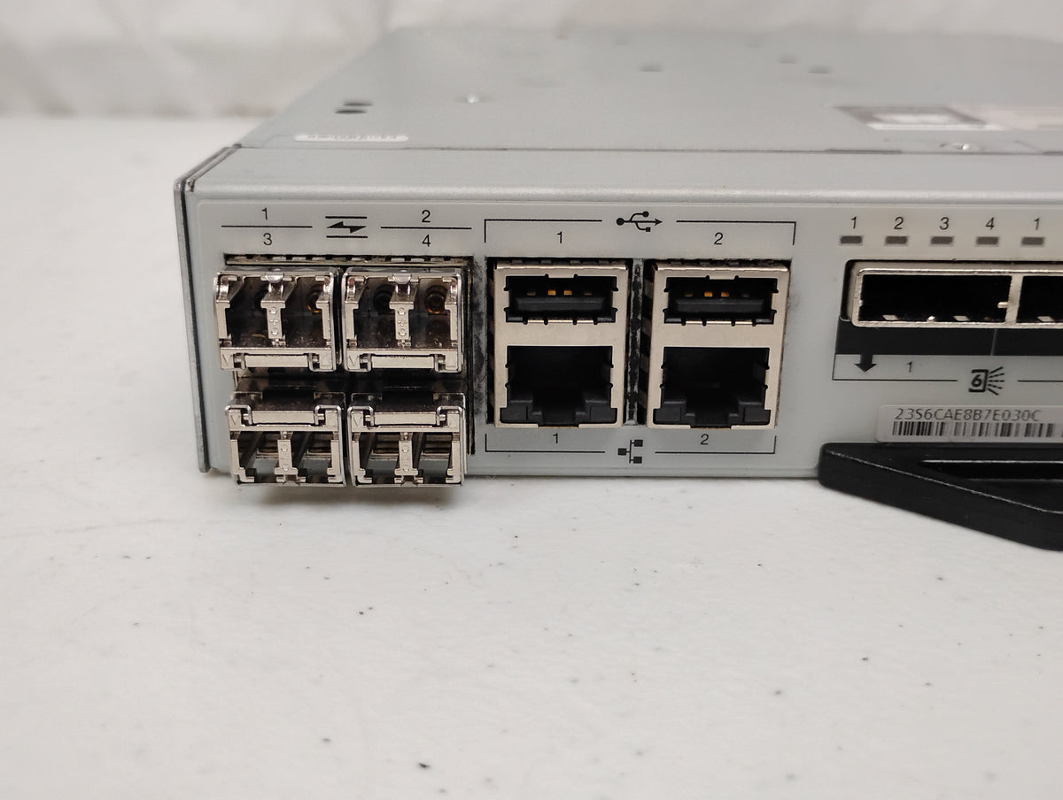 IBM 00L4647 00L4645 Storwize V7000 8GB FC SAN Controller Module