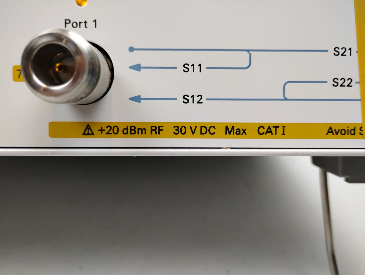 Agilent E5062A ENA Series Network Analyzer 300kHz-3GHz | Options: 015 & 275
