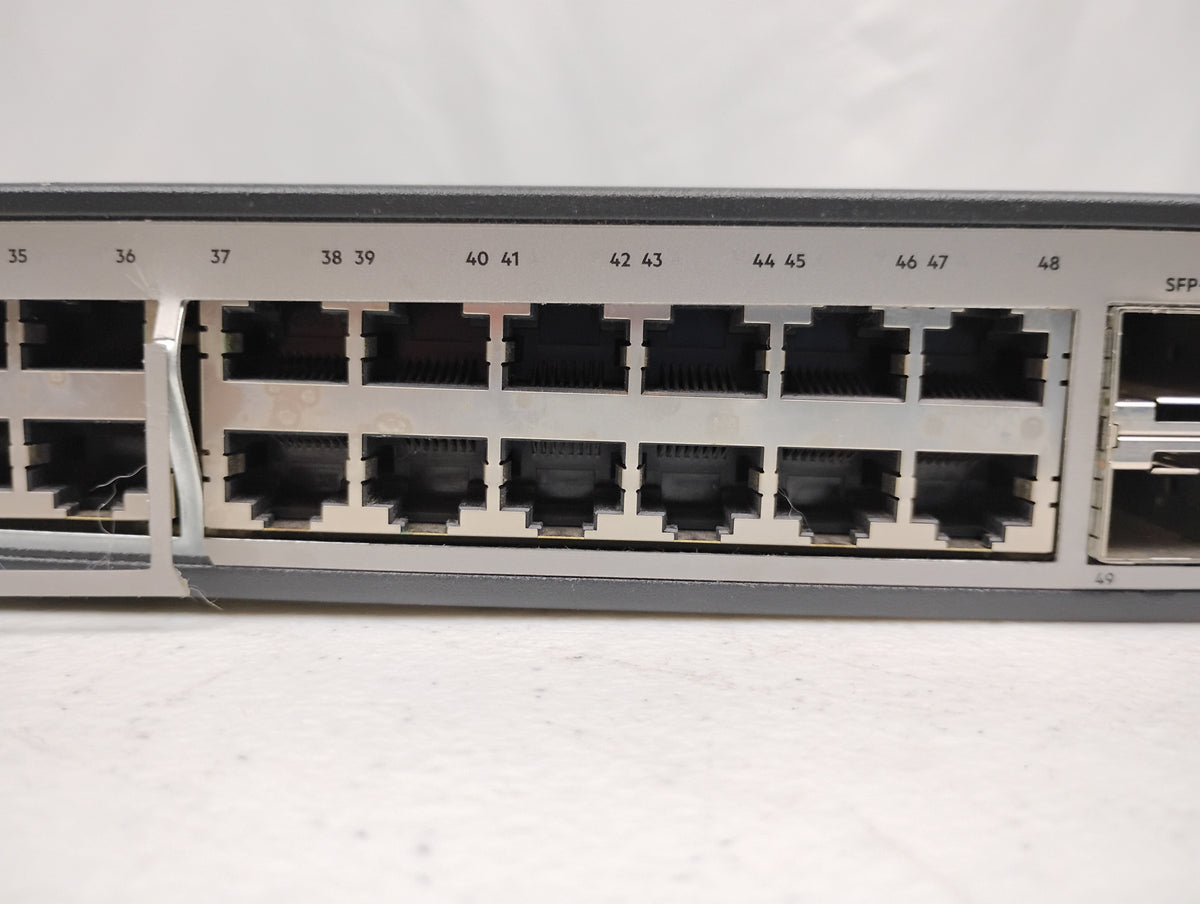 HPE OfficeConnect JG963A 52-Port PoE Gig Switch | 1950-48G-2SFP+2XGT-POE+ 370W | Read