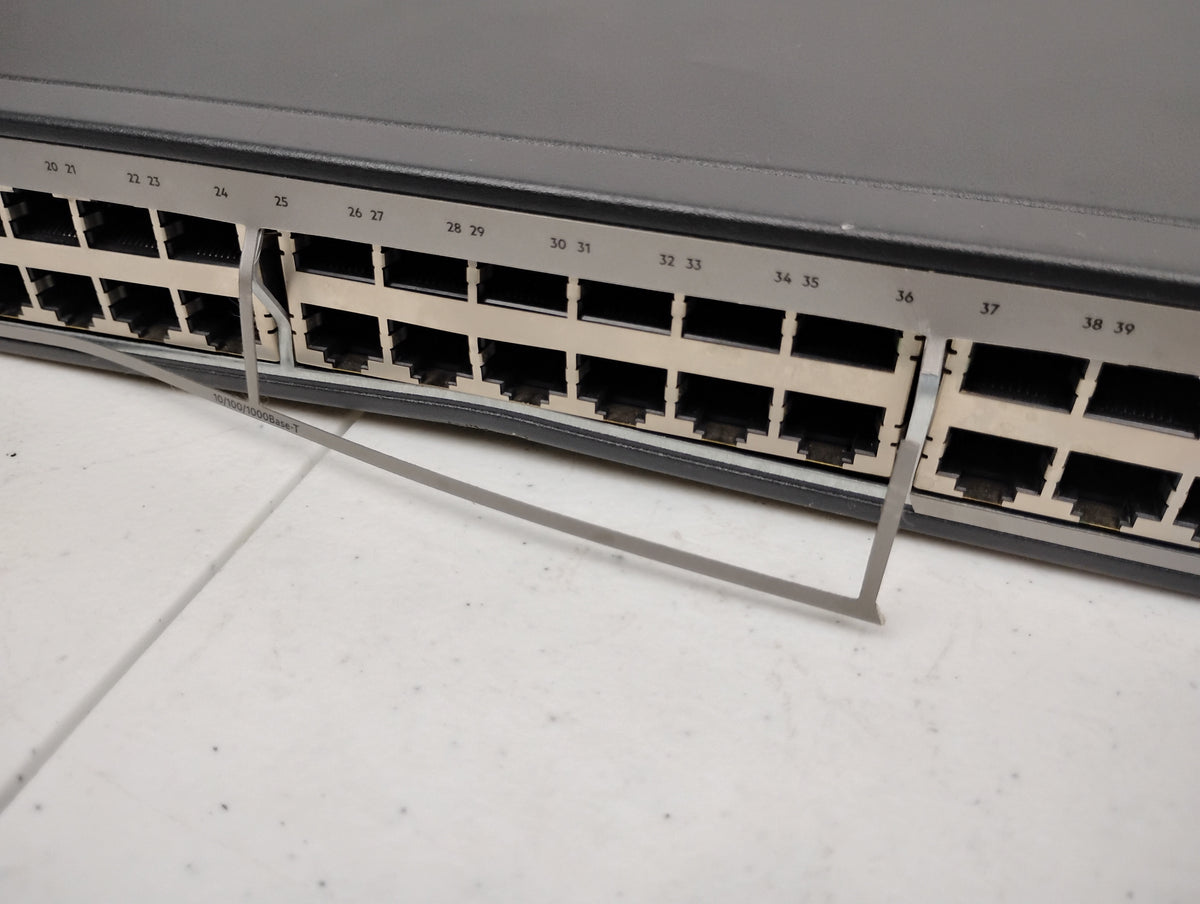 HPE OfficeConnect JG963A 52-Port PoE Gig Switch | 1950-48G-2SFP+2XGT-POE+ 370W | Read
