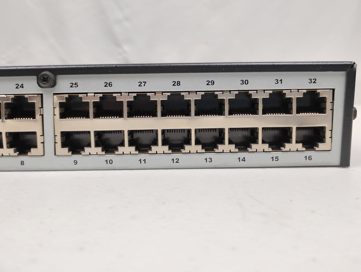ATEN Altusen KN2132 32-Port CAT 5 KVM Switch