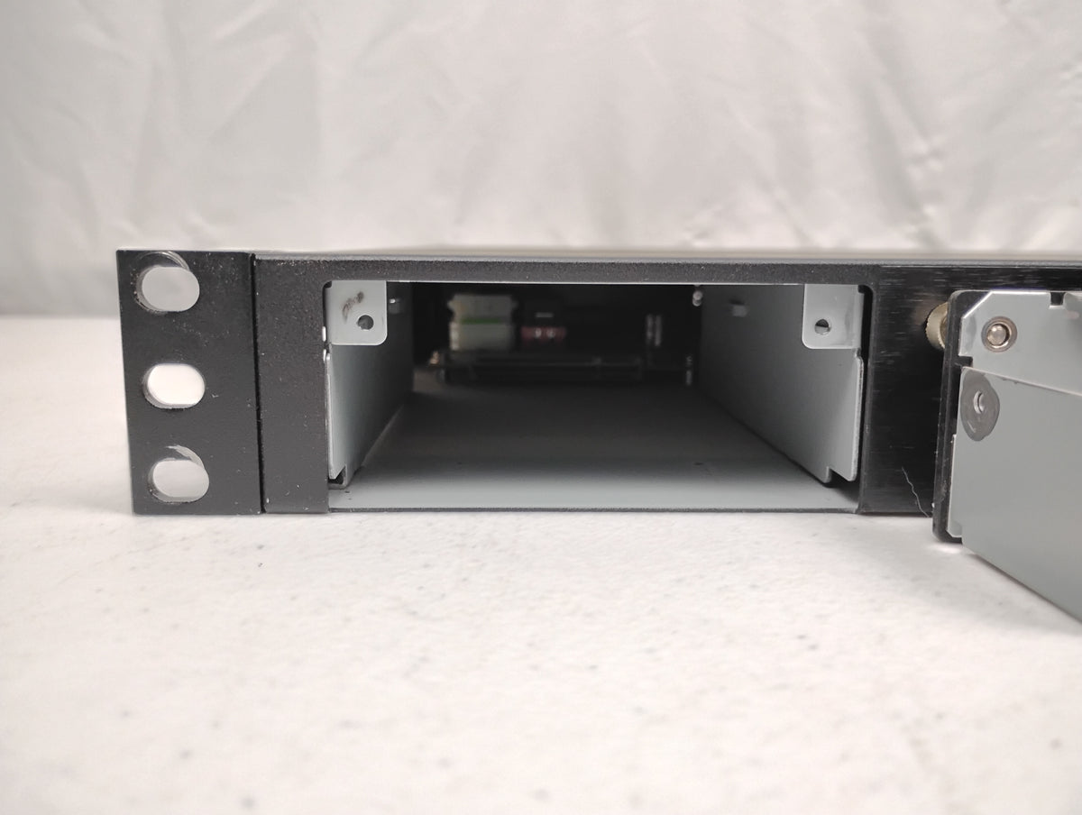 Check Point 5200 Pb-20 Security Gateway Firewall Appliance
