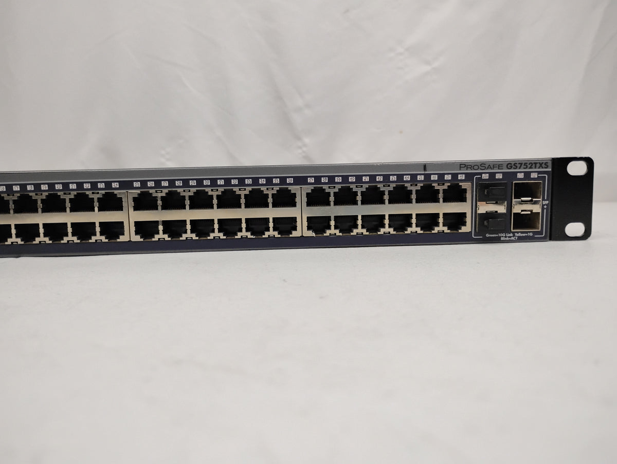 Netgear ProSafe GS752TXS 52-Port Gigabit Stackable Smart Switch