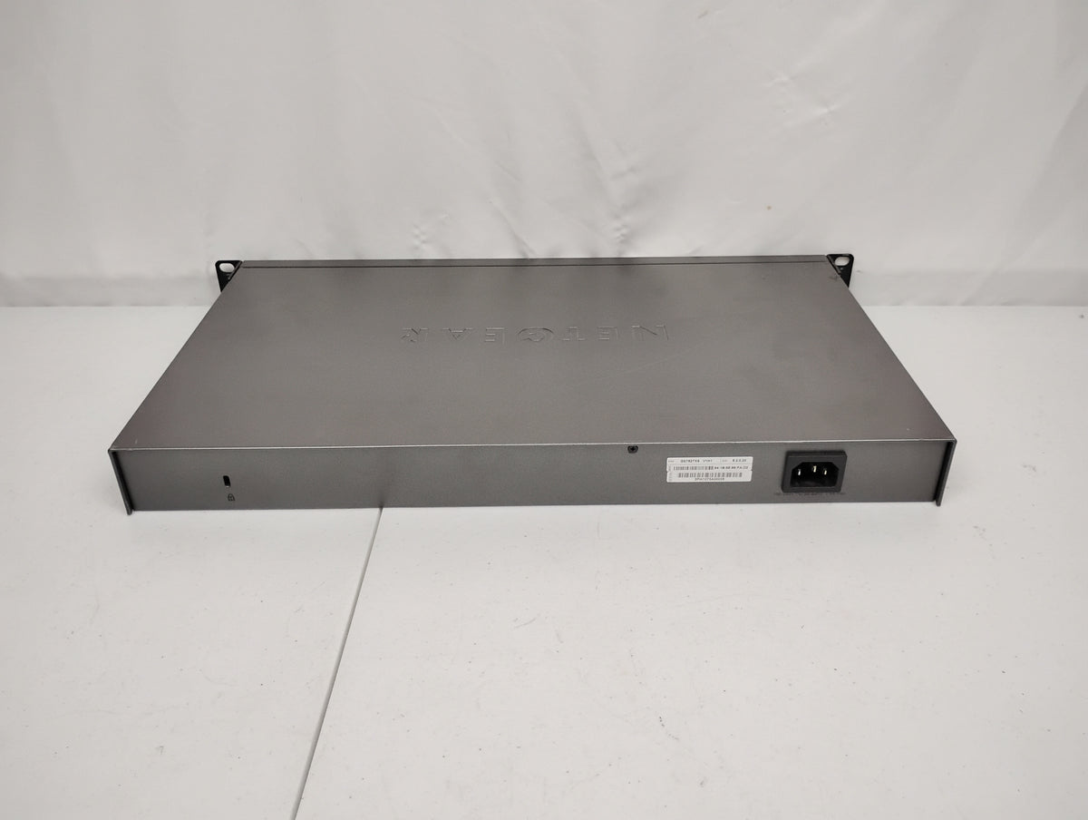 Netgear ProSafe GS752TXS 52-Port Gigabit Stackable Smart Switch