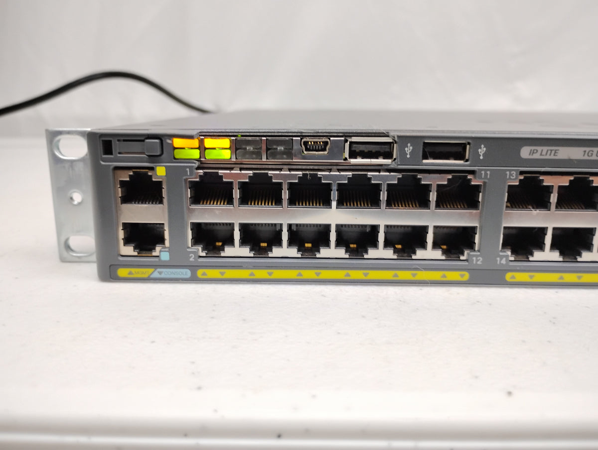 Cisco Catalyst 2960-XR Series WS-C2960X-48FPS-I 48 Port PoE+ Gigabit Switch & x2 PWR-C2-11025WAC PSUs