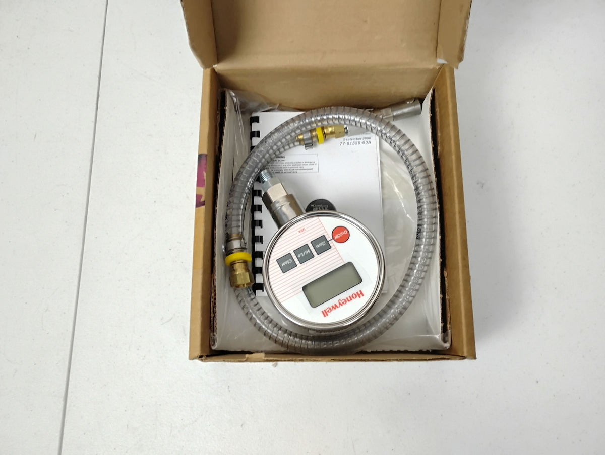 Honeywell 77-01561-01 Digital Pressure Test Gauge 15 PSI