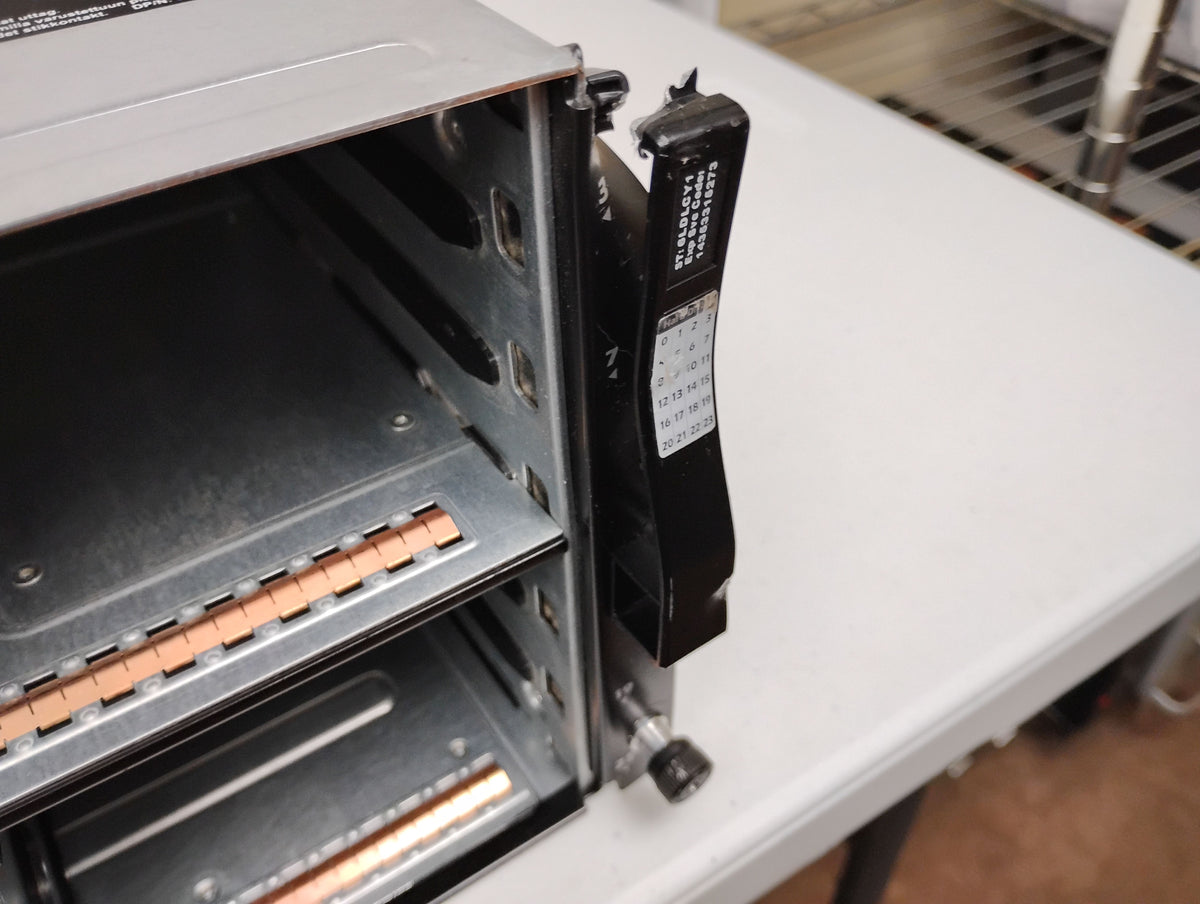 Dell Equallogic PS6110 ISCSI 24 Bay 3.5" SAN Storage System | SHIPPING DAMAGE | No HDD or Caddies