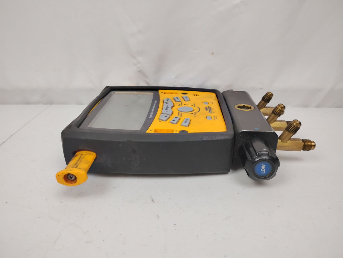 Fieldpiece SMAN3 3-Port HVAC Digital Manifold & Vacuum Gauge