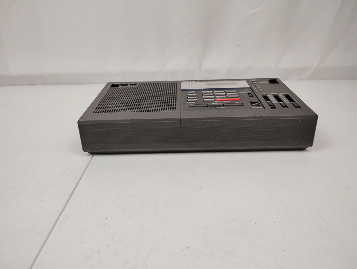 Sony ICF-2001D FM/AM Synthesized Radio Receiver
