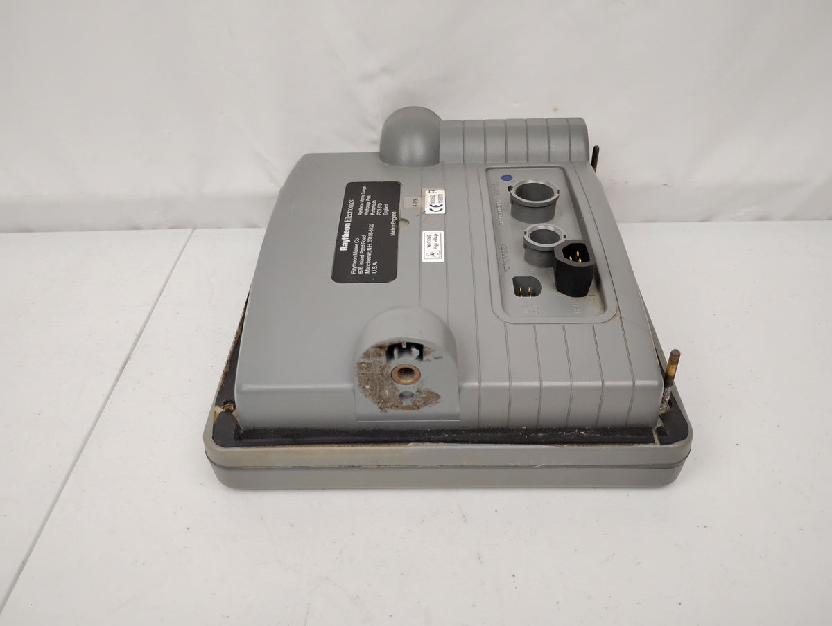 Raymarine Raytheon RL70 Radar Display Head Unit w/ Sun Cover | Sun Damaged