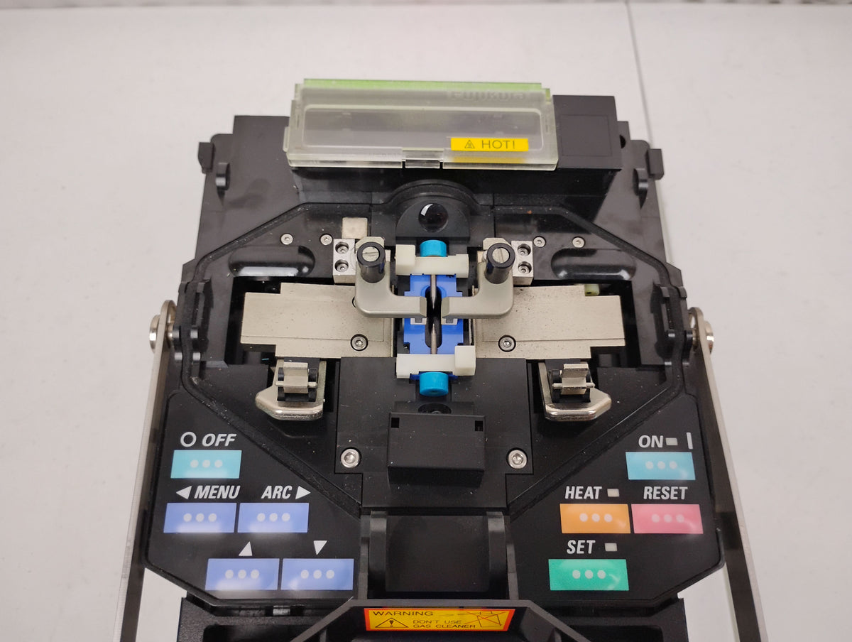 Fujikura FSM-30R Ribbon Fusion Splicer | P/N: FSM-30R12