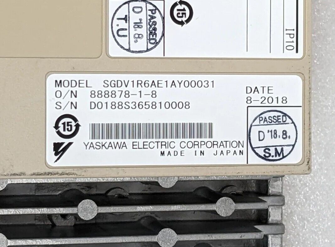 Yaskawa SGDV-1R6AE1A ServoPack w/ SGDV-OCA06AY869 Option Module