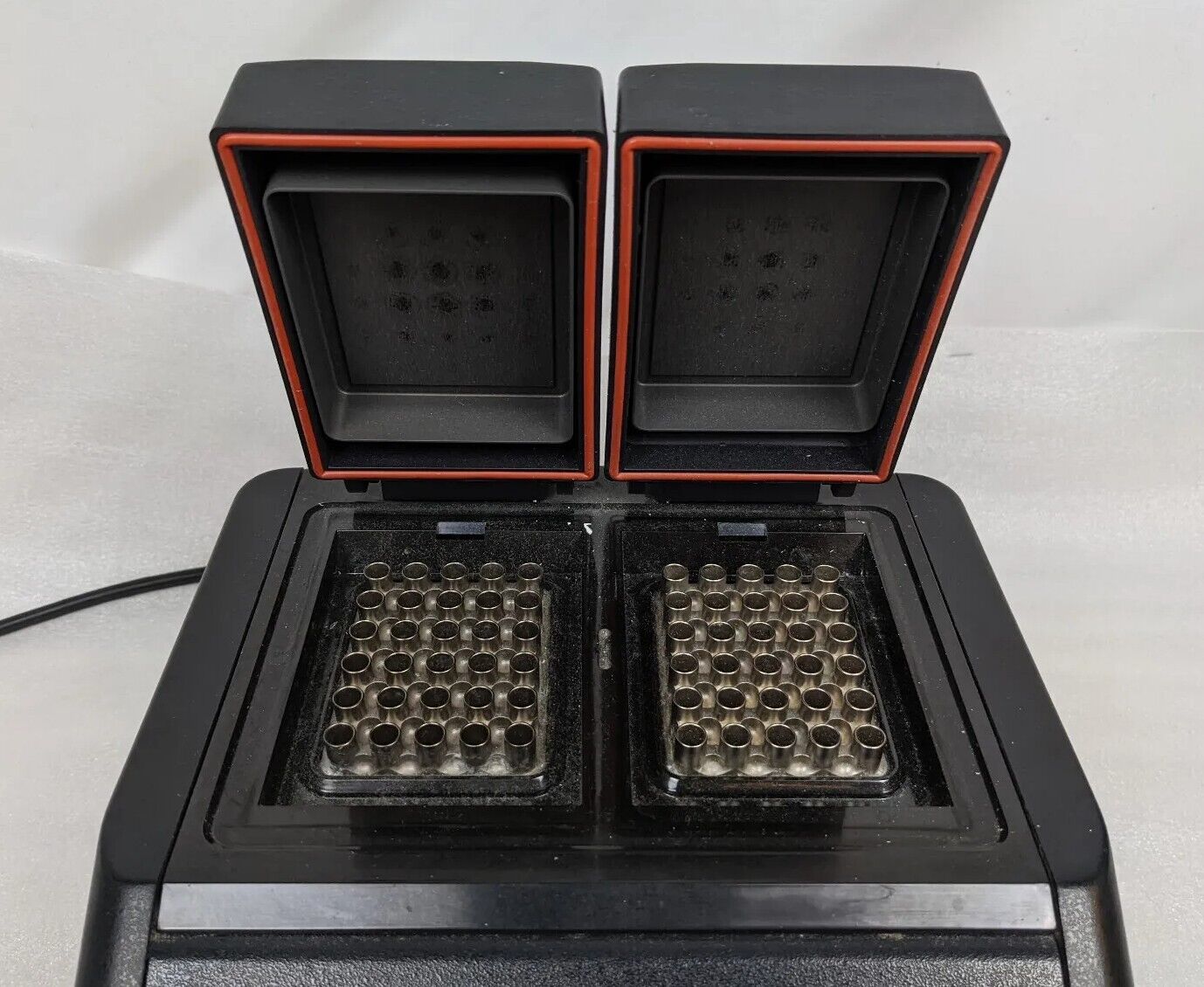 Bio-Rad MJ Research PTC-200 w/ Dual 48-Well Block 96 PCR Thermal Cycler