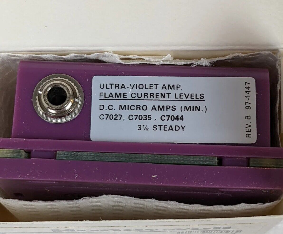 Honeywell R7249A 1003 UV Flame Amplifier