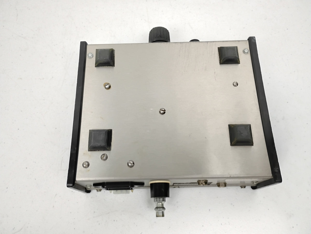Electron Fusion Devices EFD 1000D Fluid Liquid Epoxy Adhesive Dispenser