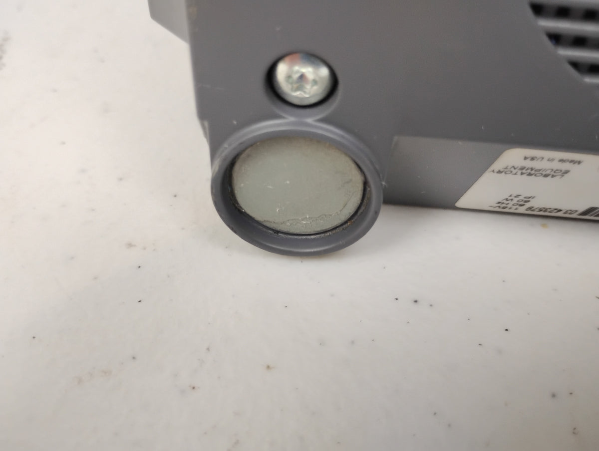 IKA Vortex 3 Shaker 500-2500 RPM | P/N: V3 S001