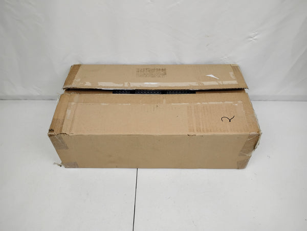 Box of 100 Perkin Elmer CMG-555-1 Low Well Plates
