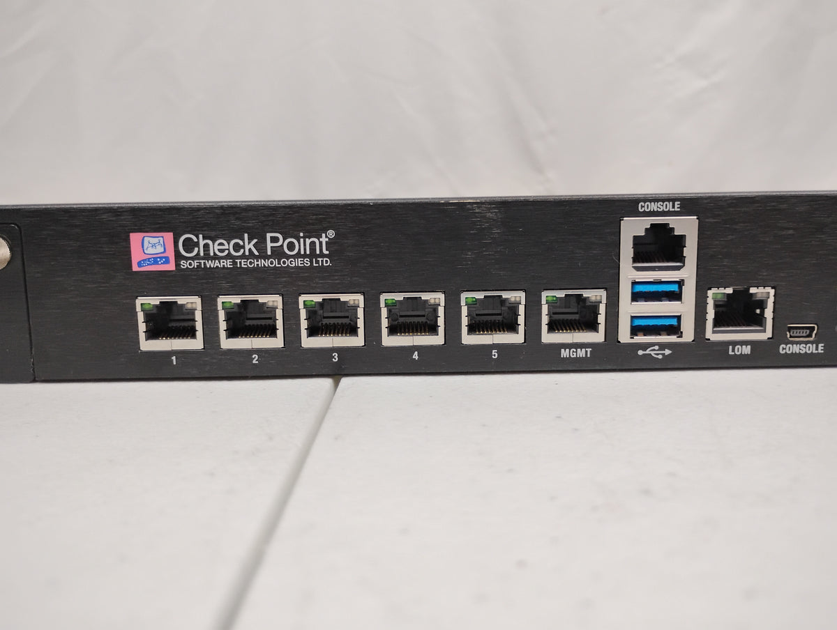 Check Point 5200 Pb-20 Security Gateway Firewall Appliance