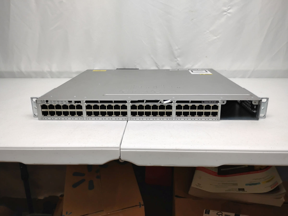 Cisco Catalyst WS-C3850-48P 48 Port PoE+ Gigabit Switch & x1 PWR-C1 1 100WAC PSU
