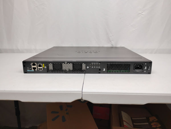 Cisco ISR4331/K9 Integrated Service Router
