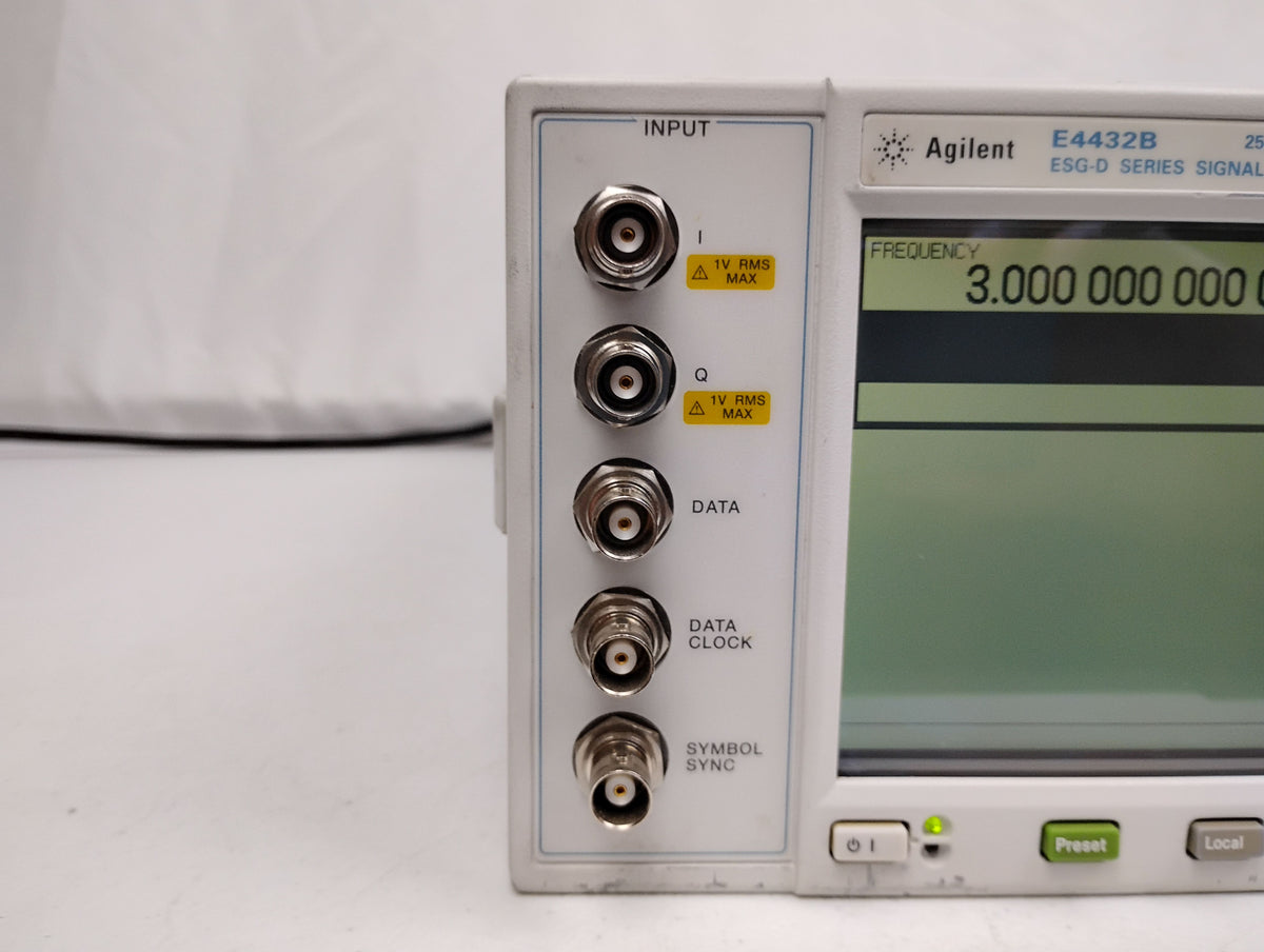 Agilent E4432B ESG-D Signal Generator 250kHz-3.0GHz | OPT H99 UN5 UN7 UN8