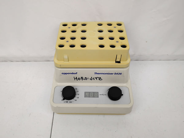 Eppendorf Thermomixer 5436 Incubator Shaker - Powers Up