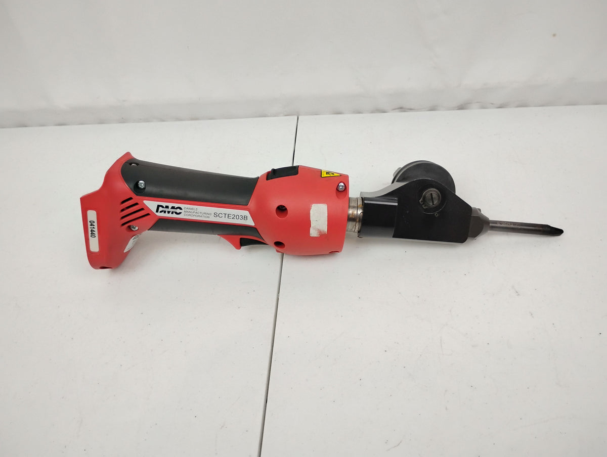 DMC Daniels Manufacturing SCTE203B Battery Powered Safe-T-Cable Crimp Tool | No Battery