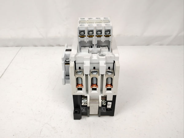 Eaton AN19GN0 Size 2 Starter 45A 600v w/ C320KGT13 Auxiliary Contact