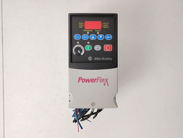 Allen Bradley 22A-D2P3N104 Ser A Powerflex 1HP 4 AC Drive 3 Phase 0.75kW 380-480V