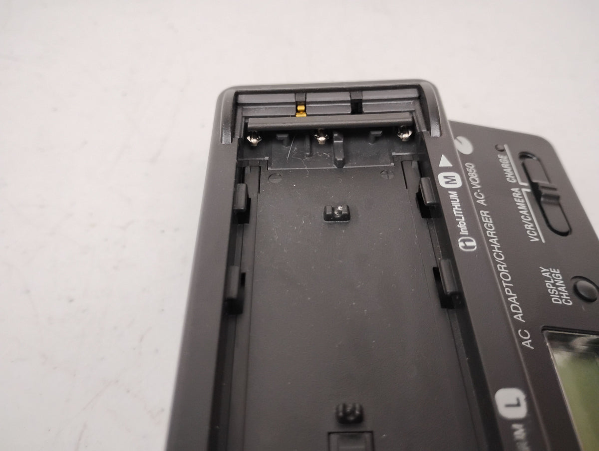 Sony AC-VQ850 AC Adapter Charger