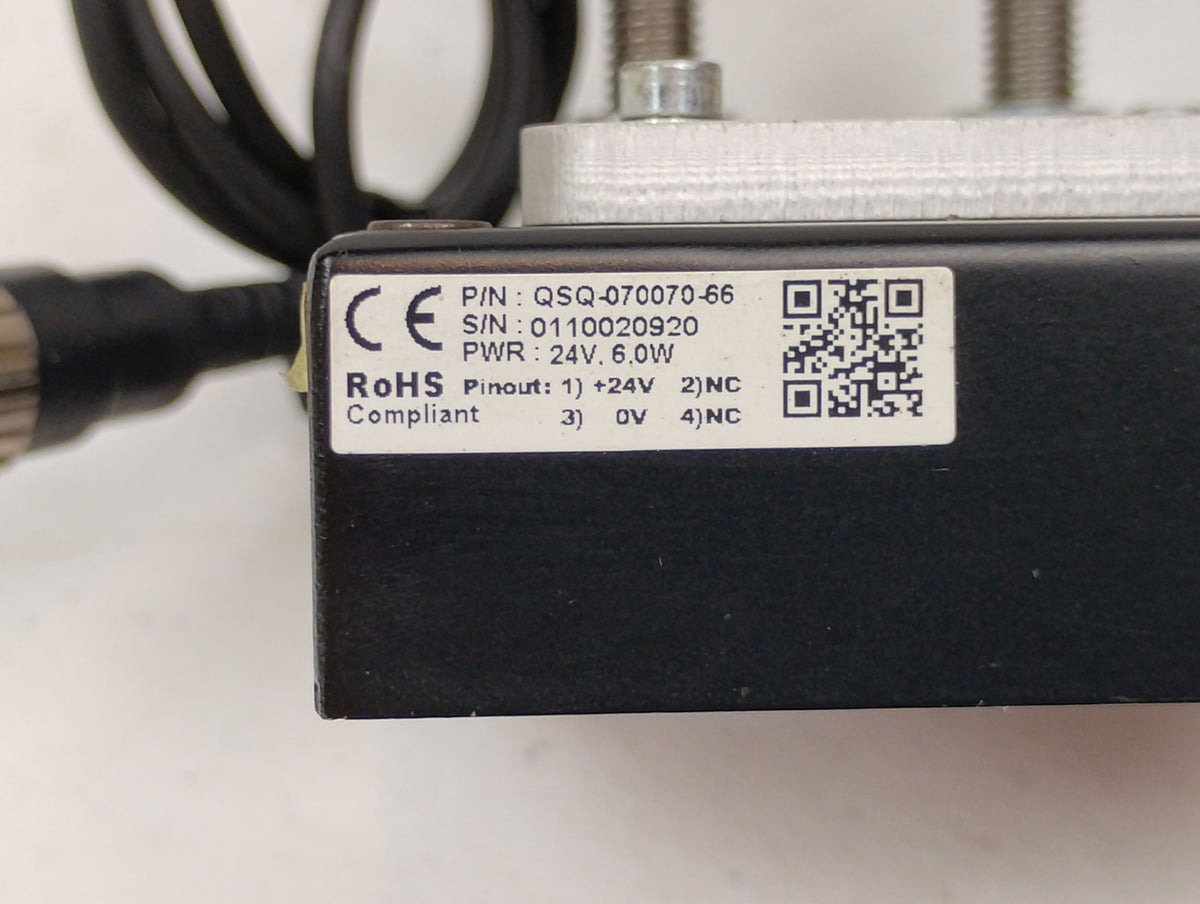 Omron CCSA-QSQ-070070-66 w/ Mount