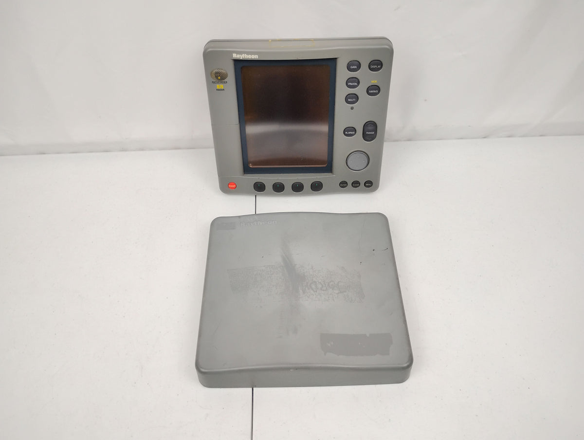 Raymarine Raytheon RL70 Radar Display Head Unit w/ Sun Cover | Sun Damaged