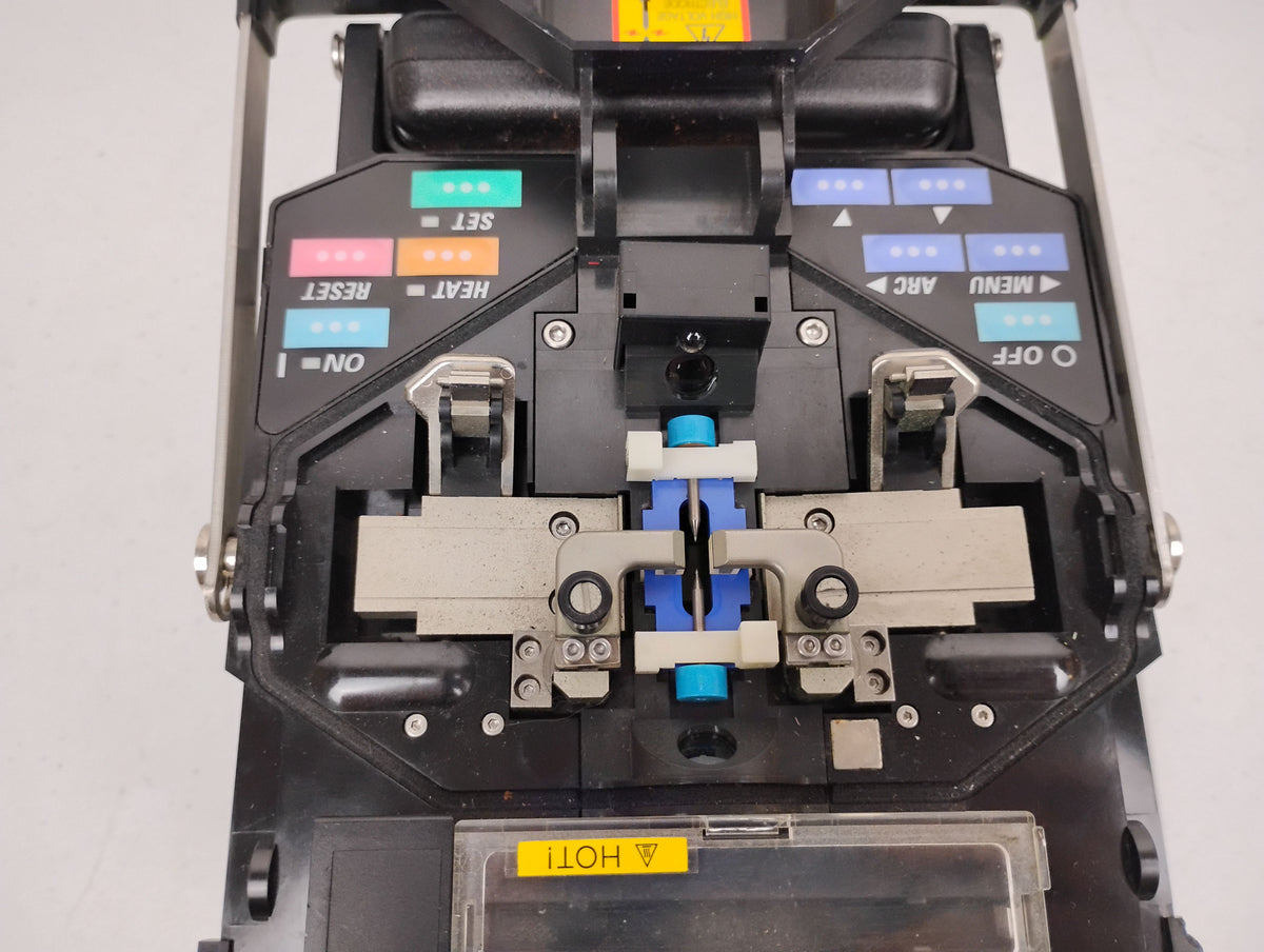 Fujikura FSM-30R Ribbon Fusion Splicer | P/N: FSM-30R12
