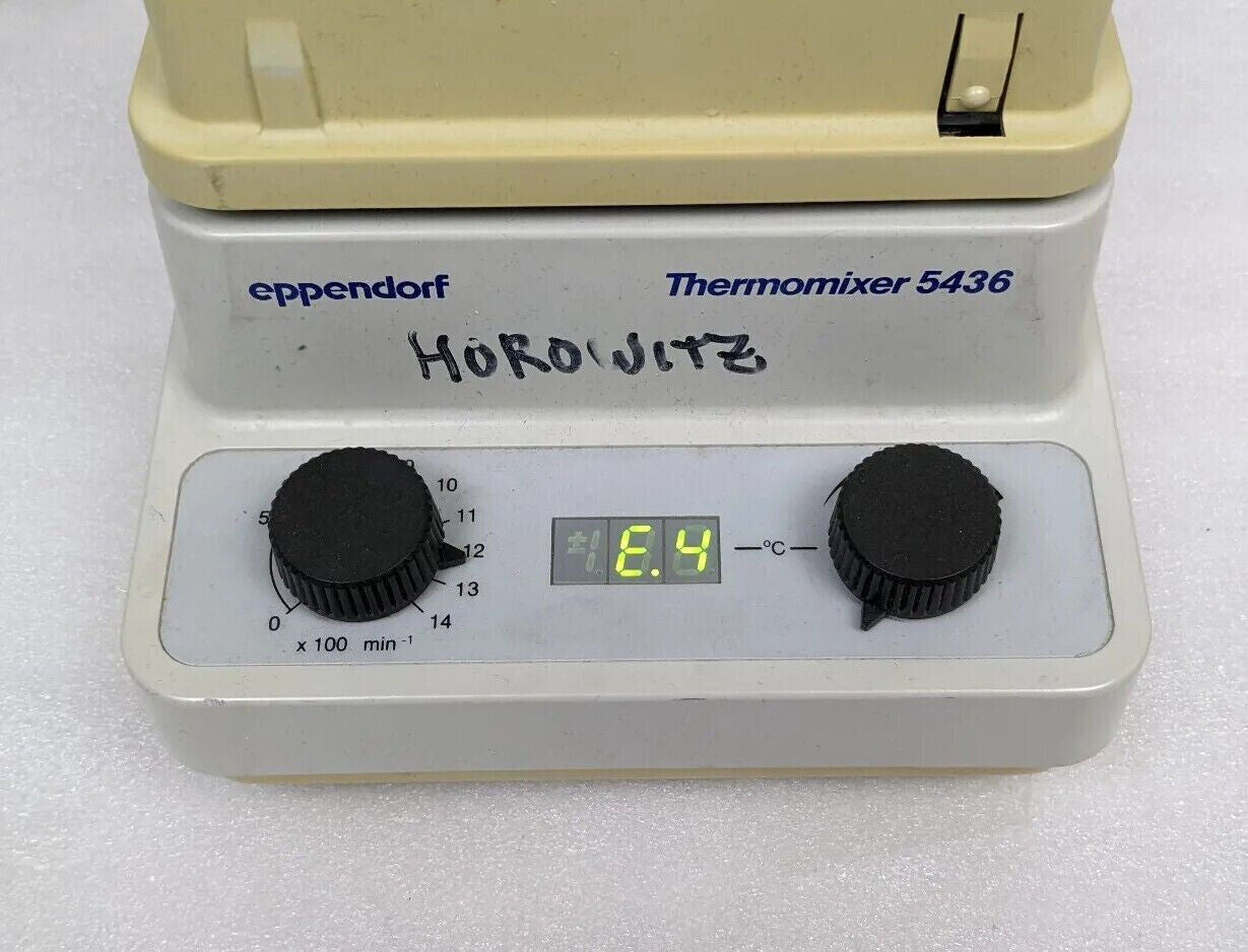 For Parts/Repair | Eppendorf 5436 Thermomixer Incubator Shaker | Powers up