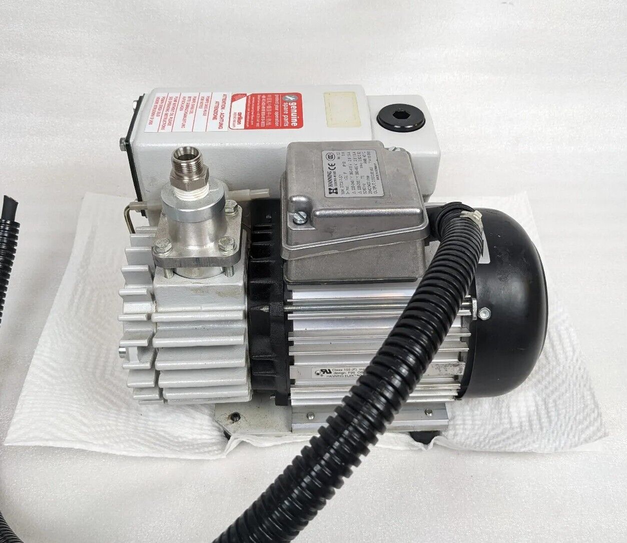 Oerlikon Leybold Sogevac SV16B Vacuum Pump | Cut Power Cord