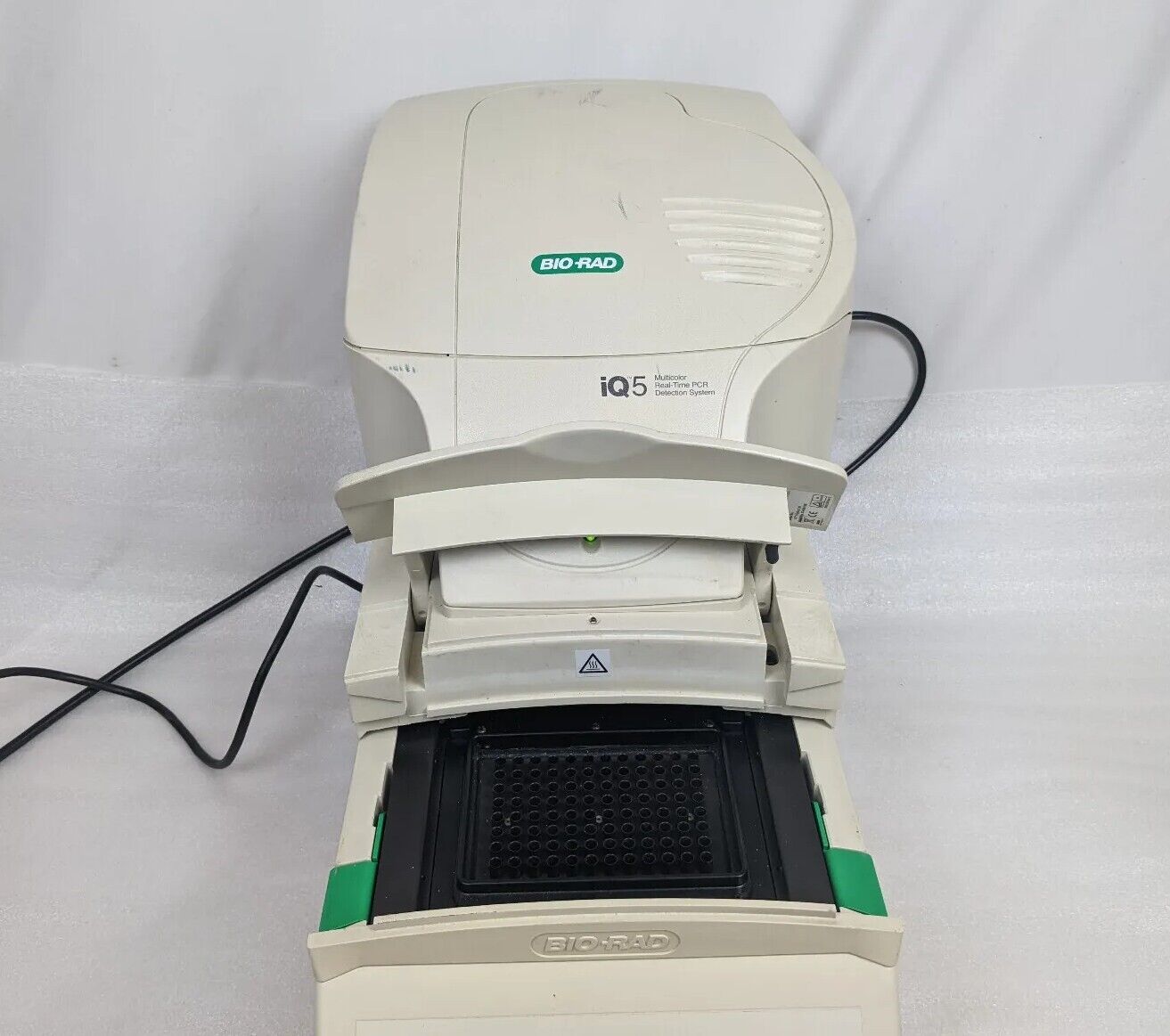 Bio Rad iCycler 582Br w/ IQ5 Optical Module RealTime PCR Detection System