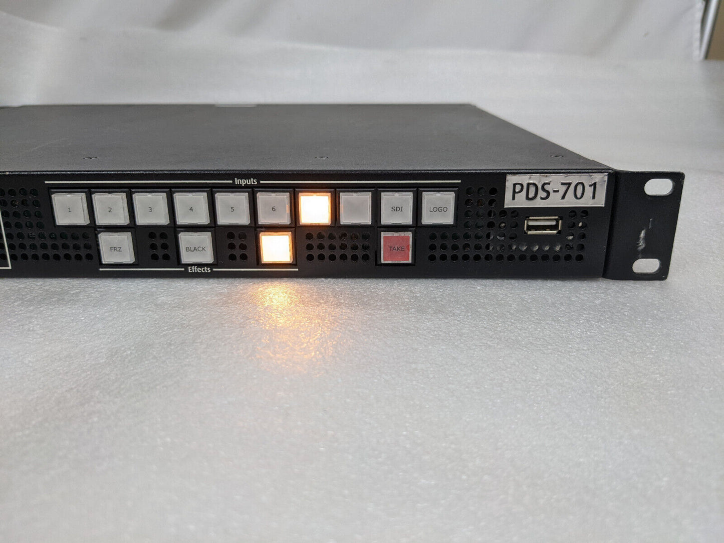 Barco PDS-701 3G WUXGA Digital Switcher