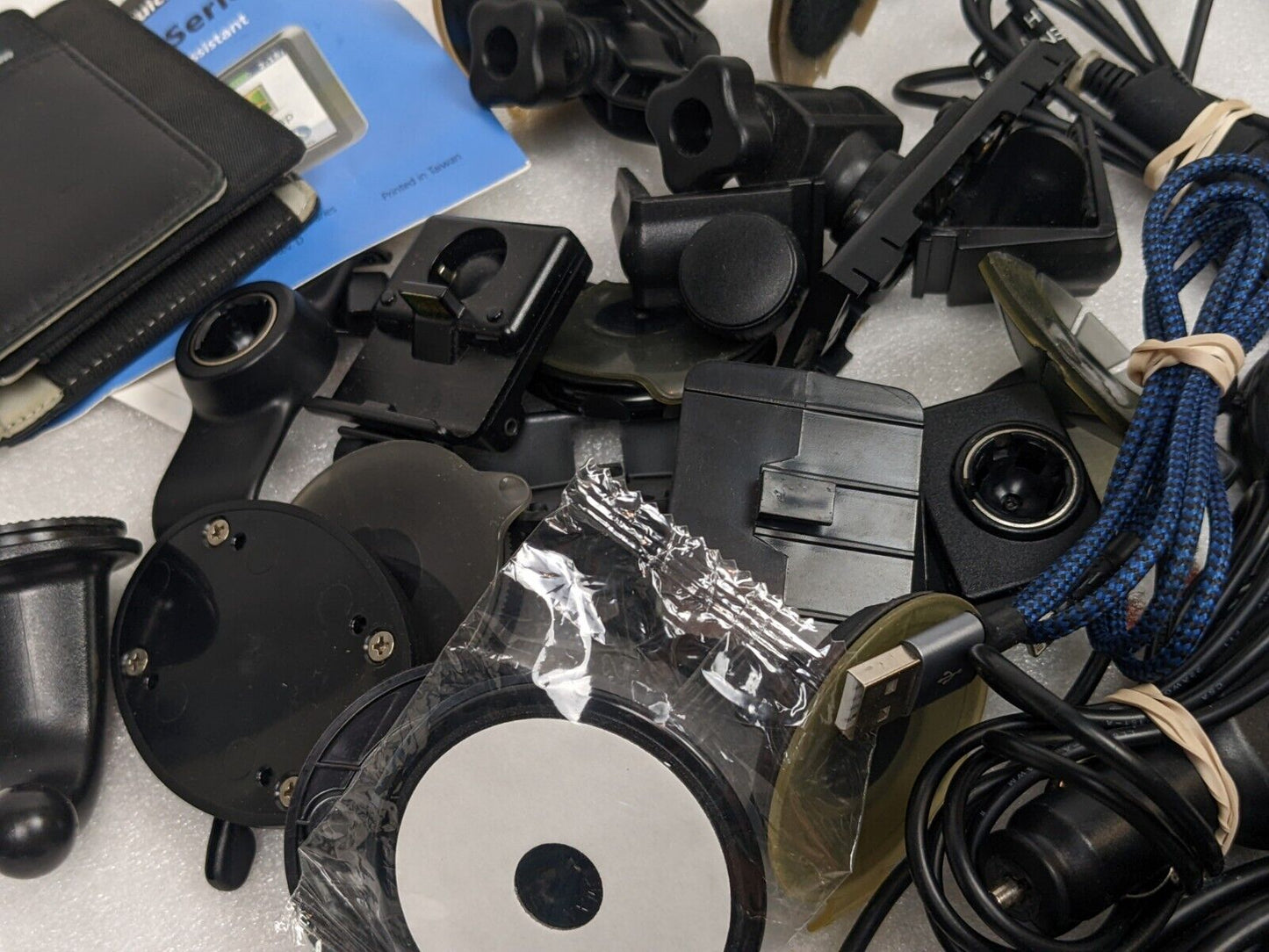 For Parts/Repair | Lot of Garmin Chargers, Mount, Cables, Covers, & More - Navigator & Marine