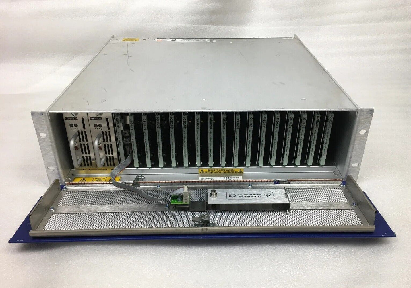 Snell & Wilcox IQ Modular QH3A-S-P Enclosure w/ x16 IQSDA01, x1 IQRCIF, x2 IQMOD