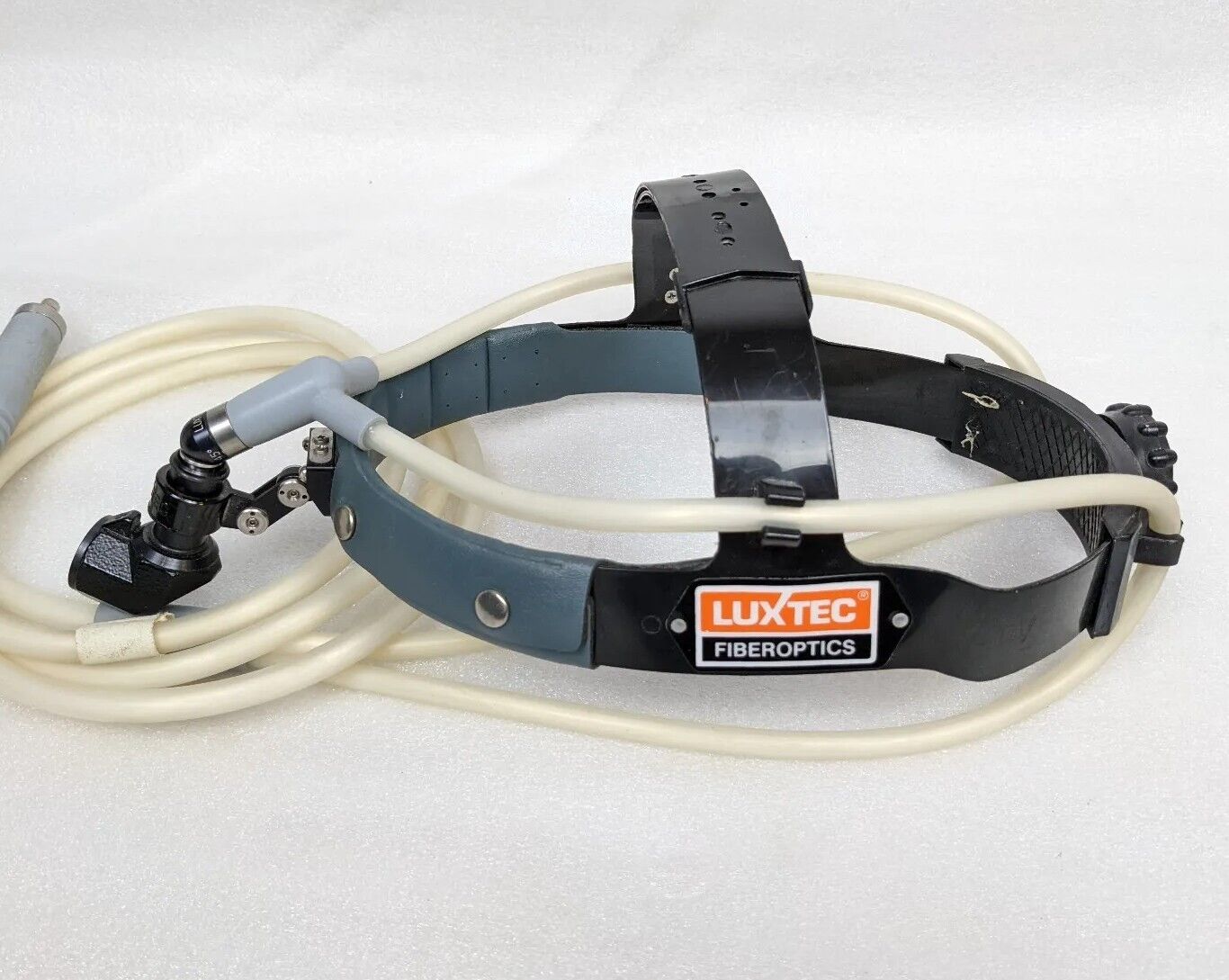 Integra Luxtec Adjustable Surgical Headlamp Light Source Medical Head Lamp