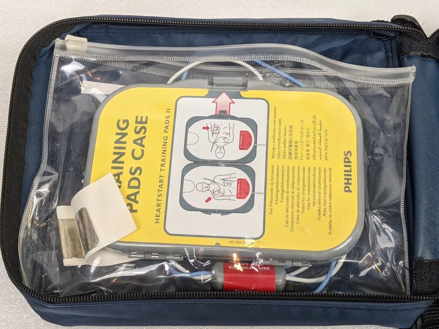 Philips Heartstart FRX AED Trainer w/ Training Pads and Case