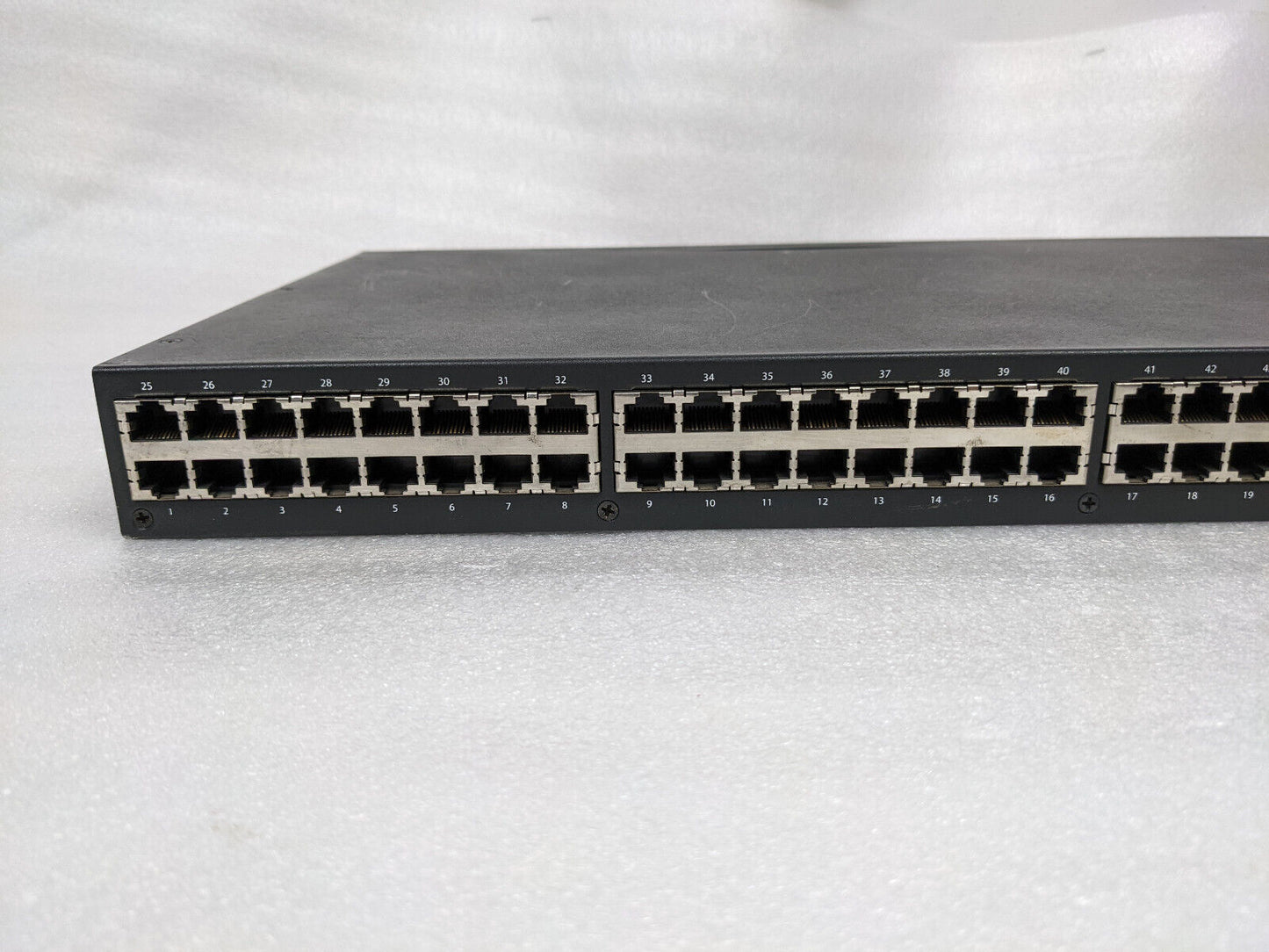 Perle IOLAN SCS48C DAC 48 port Dual AC Dual Gigabit Ethernet Ports | 04030750