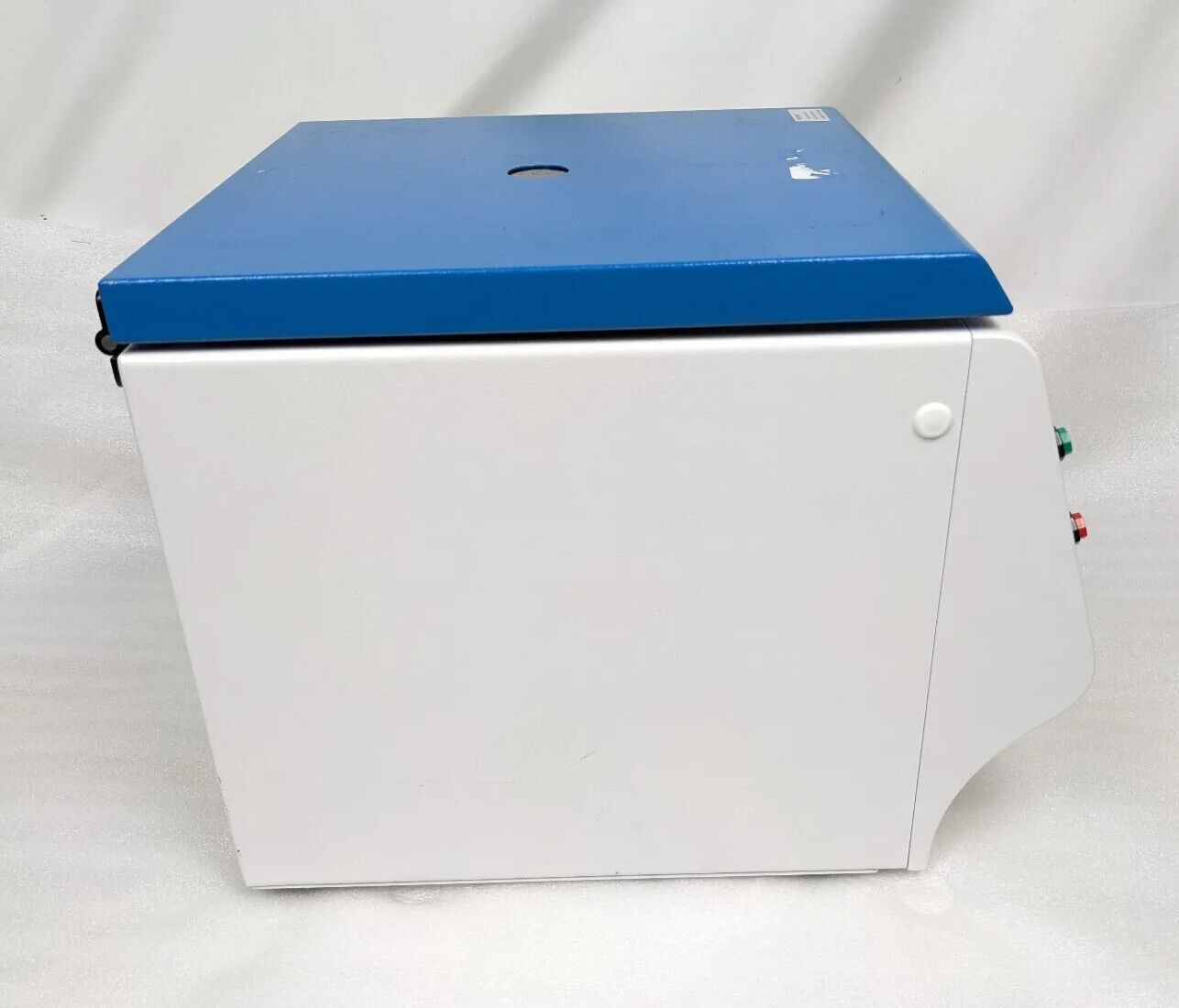 RegenLab PRP-Centri CH-1052 Centrifuge