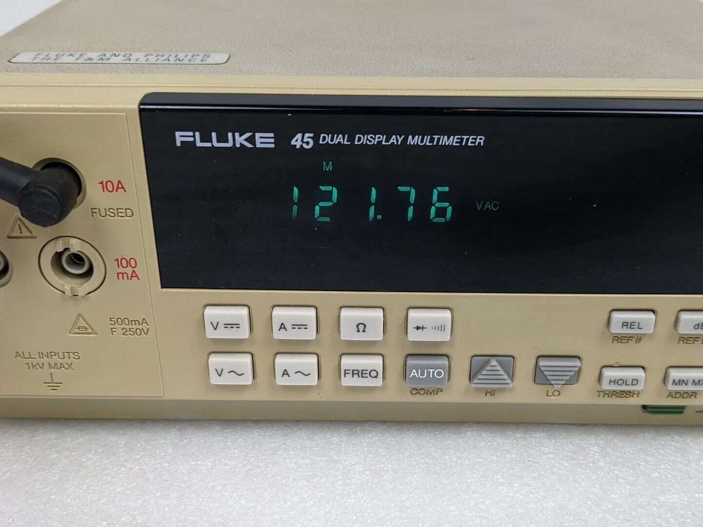 Fluke 45 Dual Display Benchtop Digital Multimeter