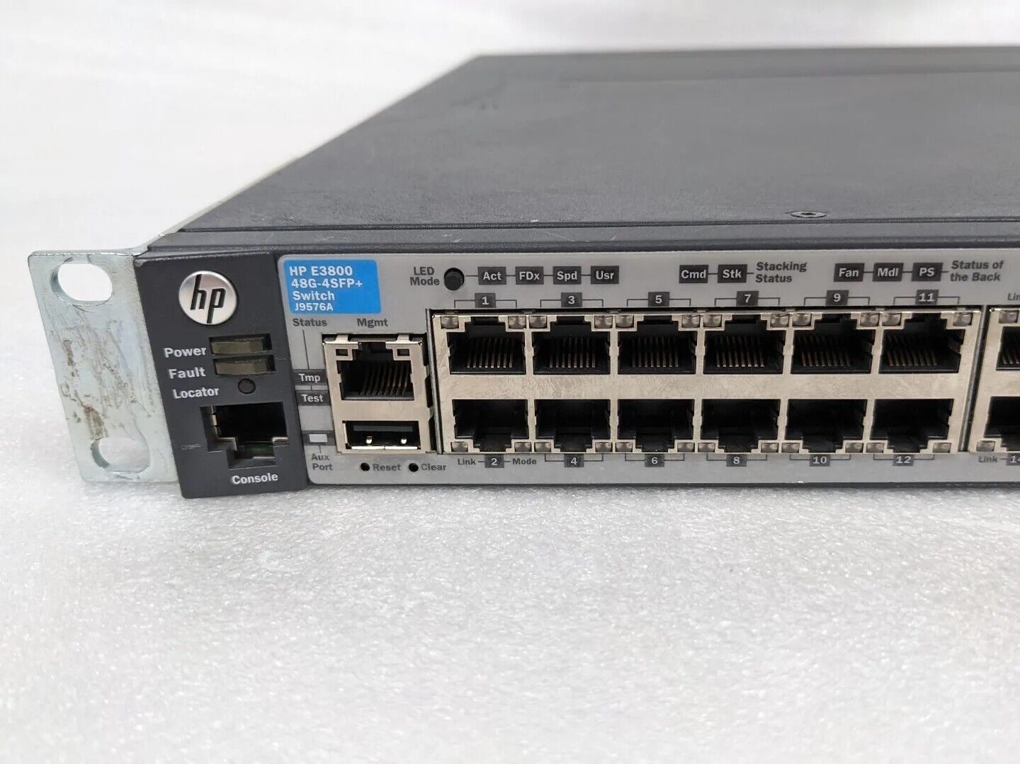 HP E3800 J9576A 48G-4SFP 48-Port Switch | No Power Supplies