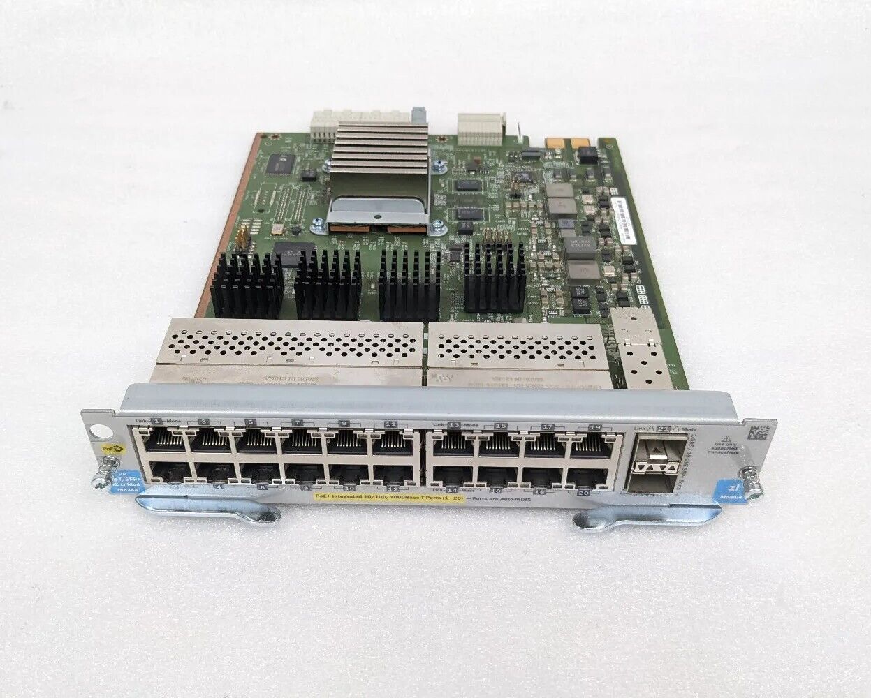 HP J9536A 20-port Gig-T PoE+/2-port 10GbE SFP+ v2 zl Network Module